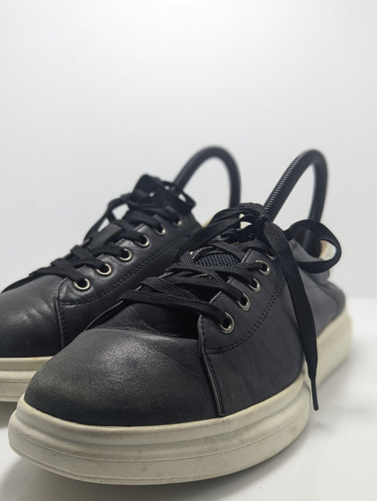 Fahsion Black Running