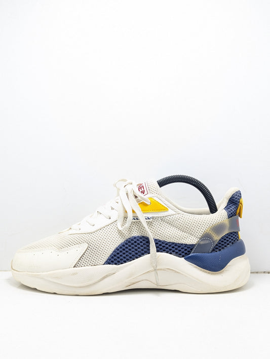 Fashion One Degree Beyond