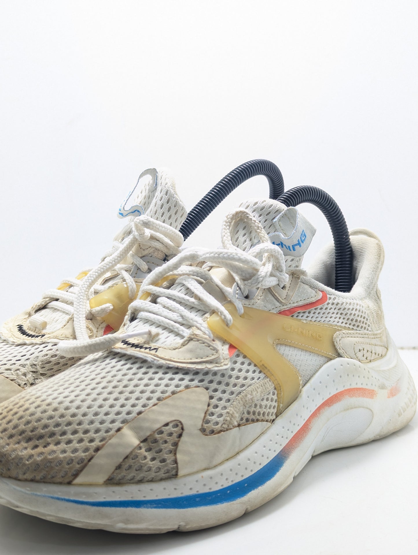 Fashion X Li-Ning Sneakers