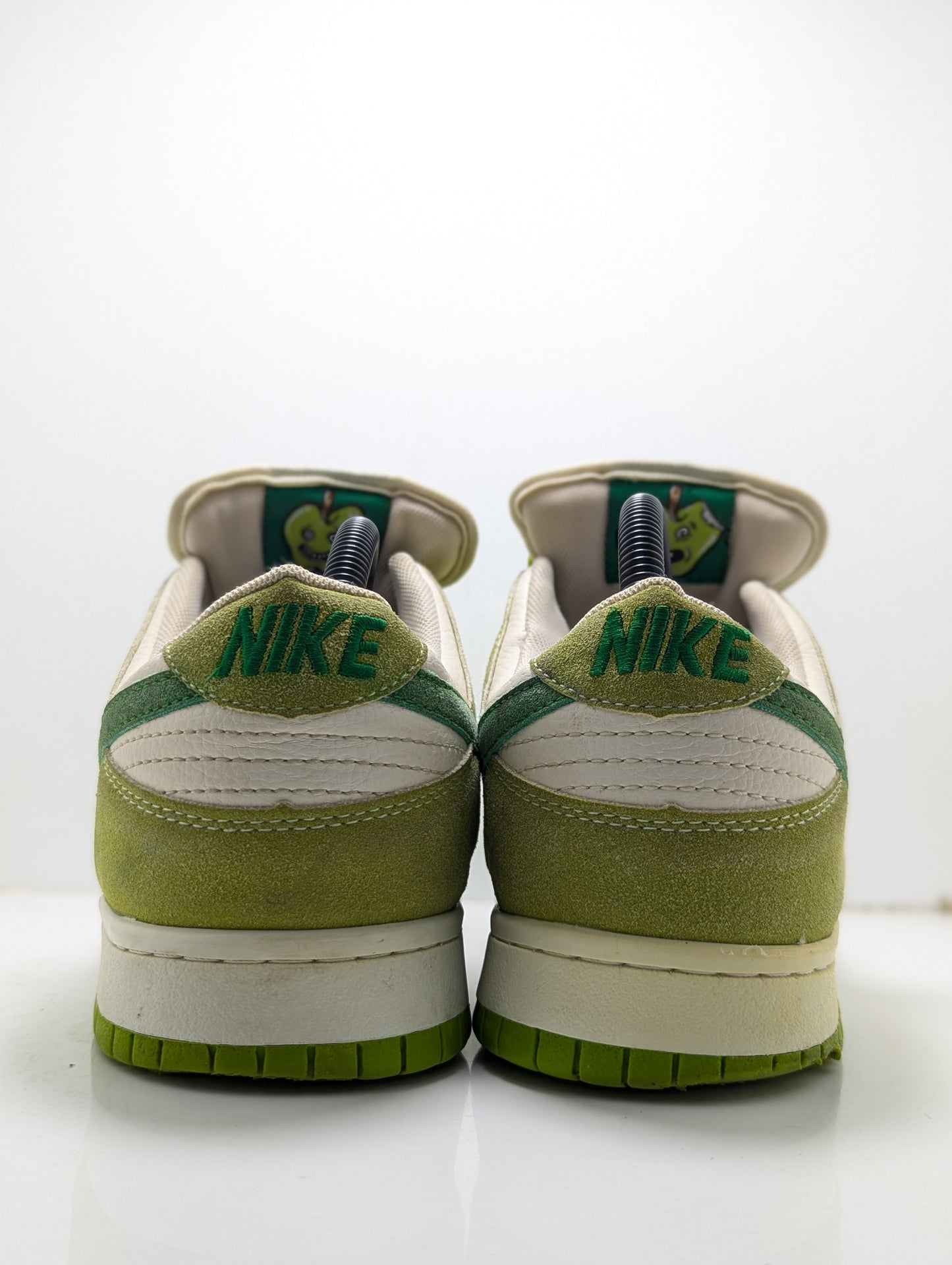 Nike SB DUNK LOW PRO