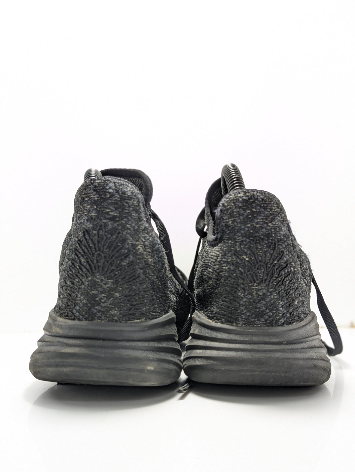 Fashion Back Mega Pixel