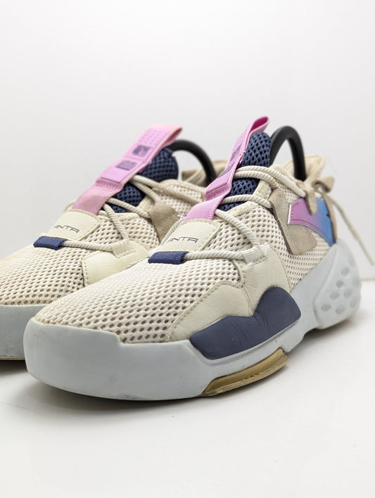 Anta White Collection