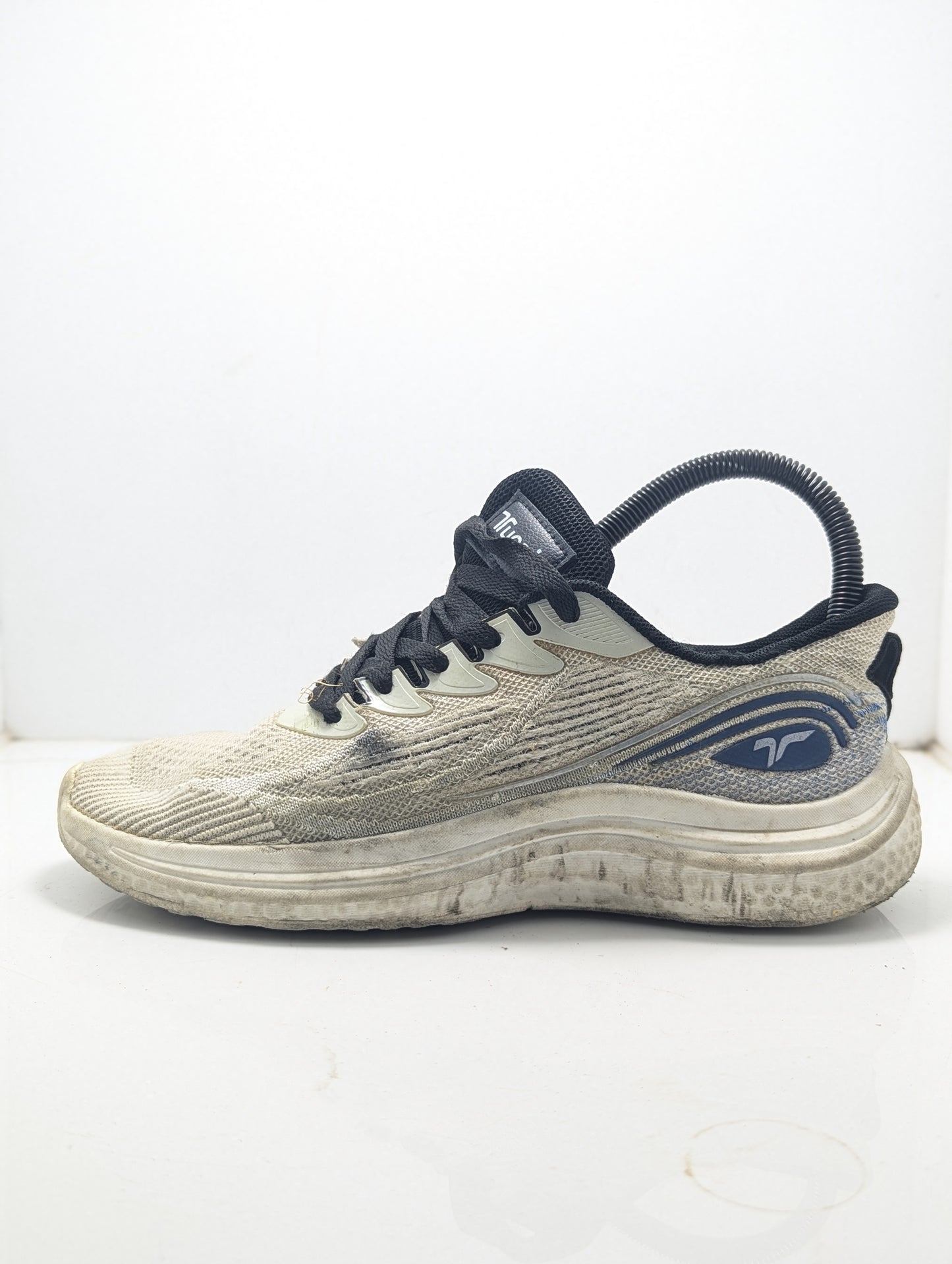 Fashion White Sneakers