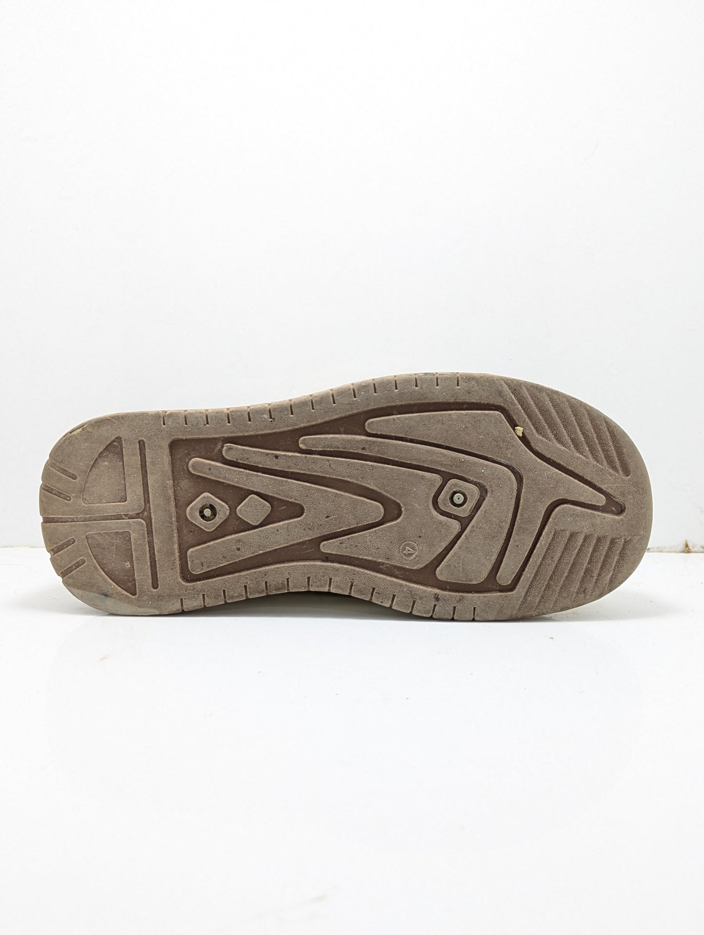 Fashion White Runner Up