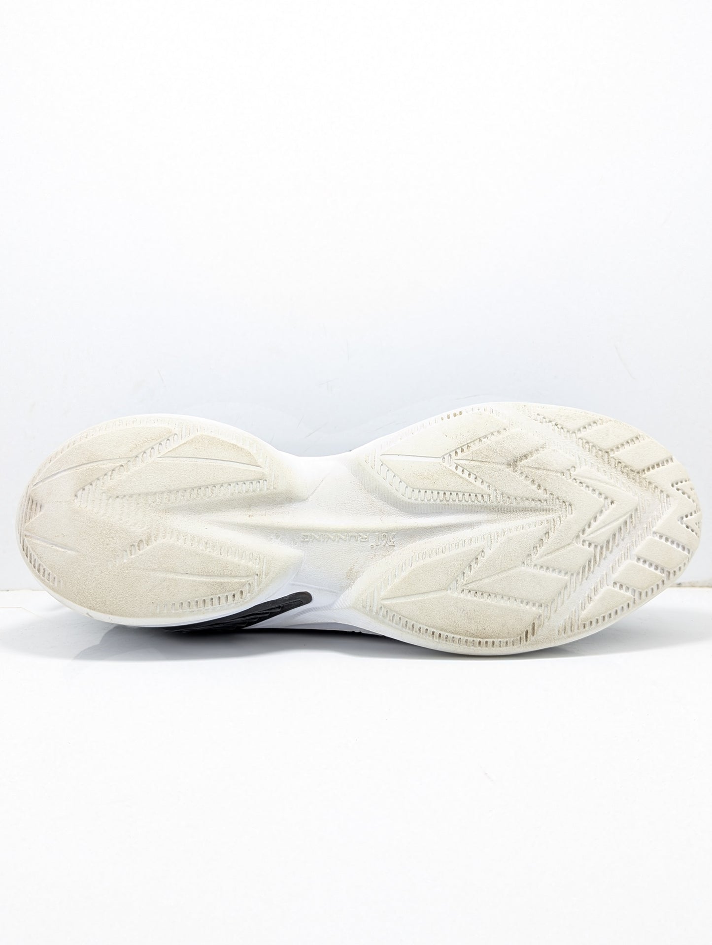 361 Running black shoes