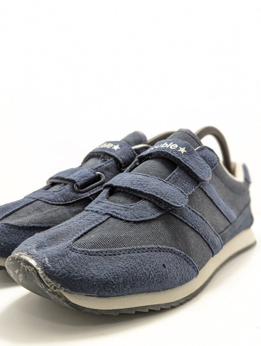 Fashion double blue eyes