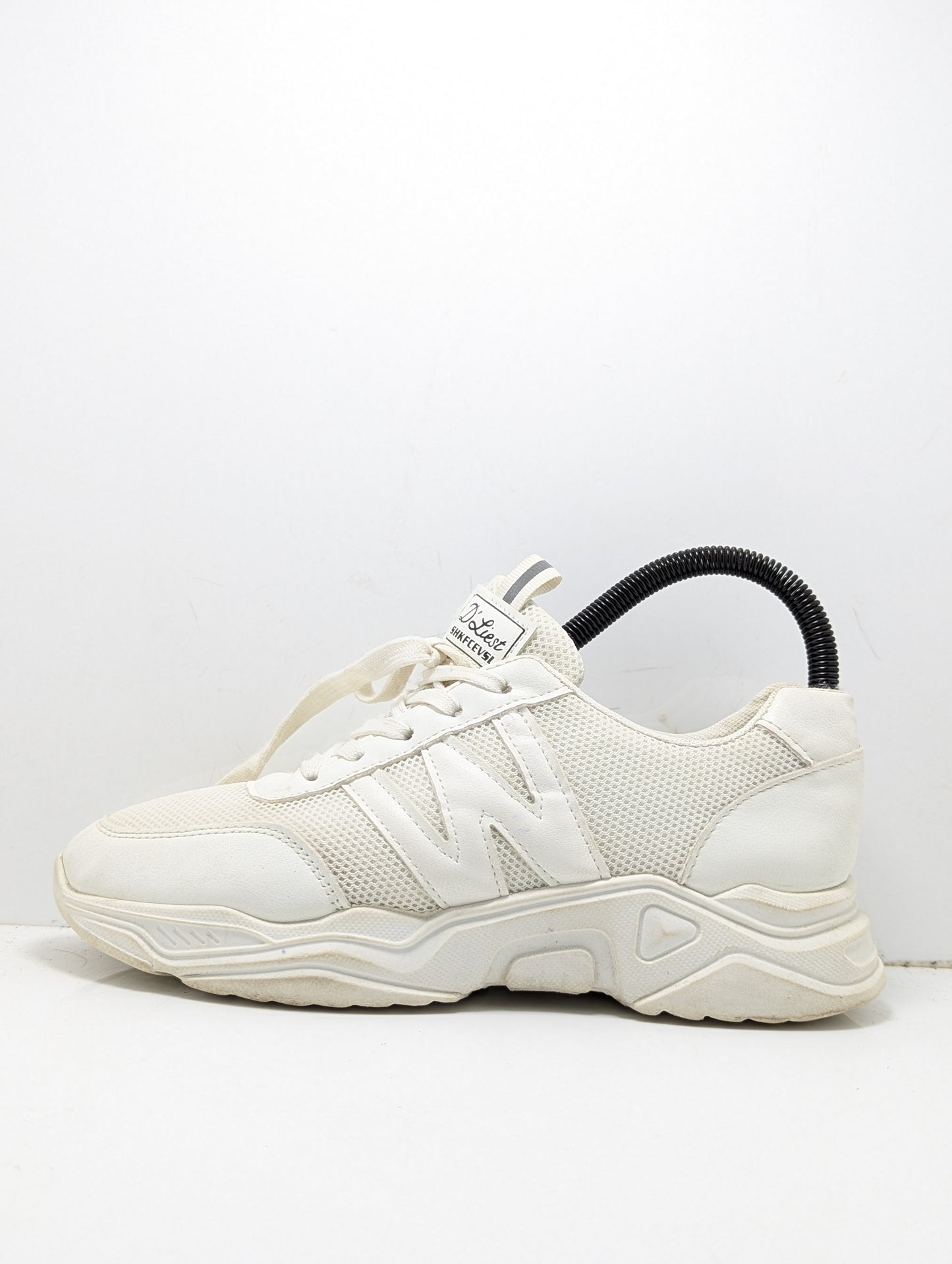 Fahsion D Liset White