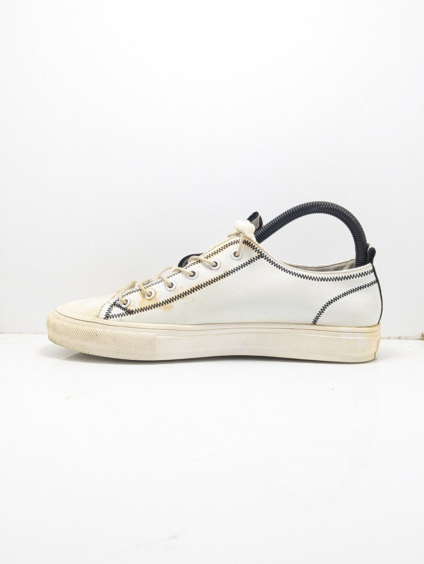 Fashion White Runner Up