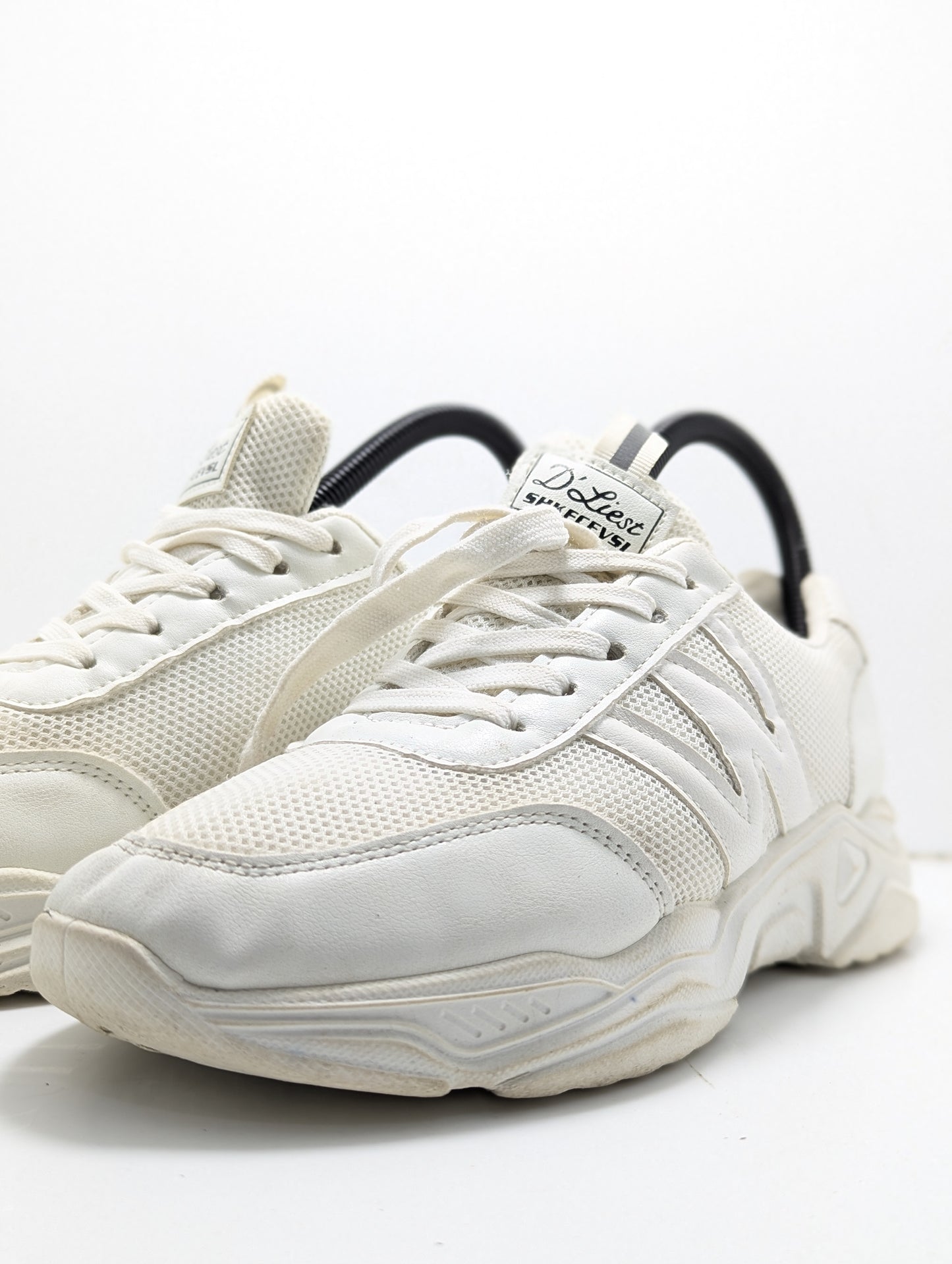 Fahsion D Liset White