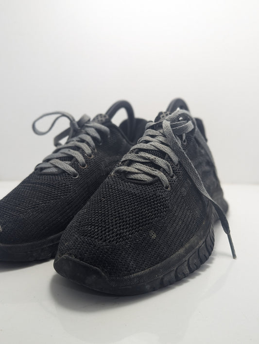 Fashion Black Whale eye